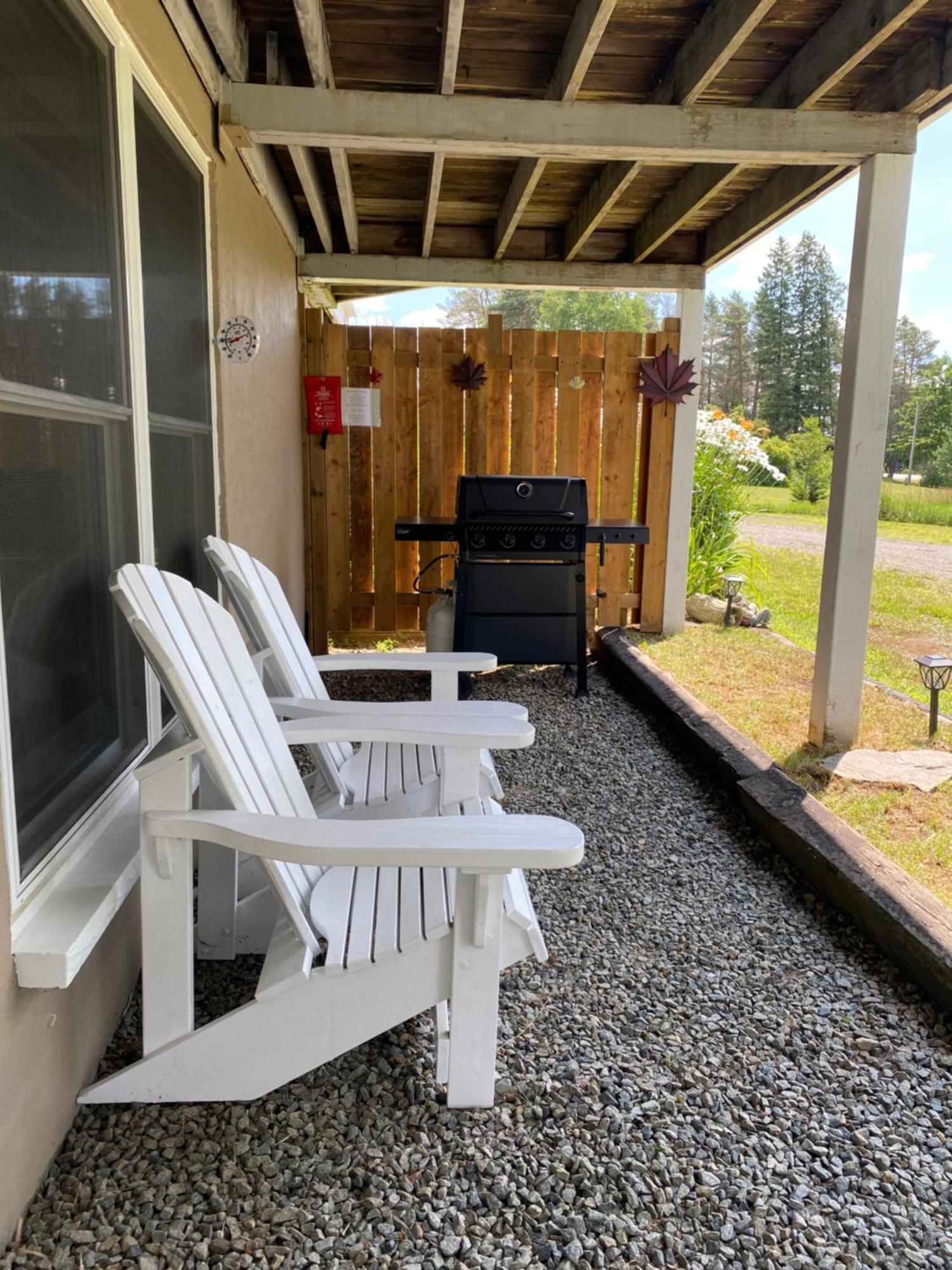 Our Place Up North Bnb Huntsville Extérieur photo