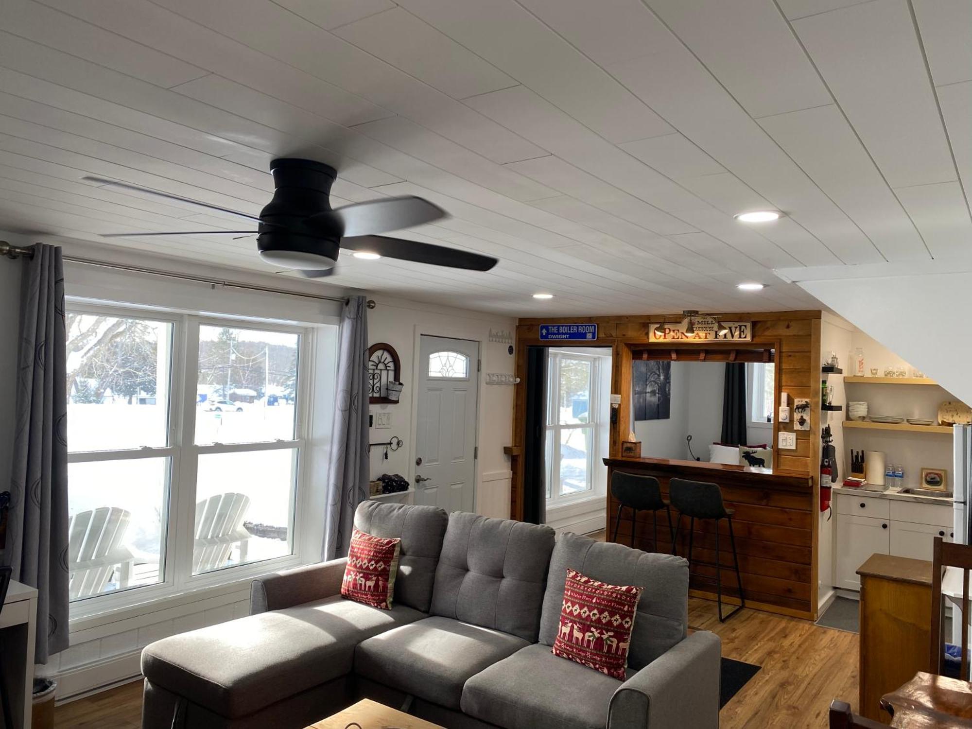 Our Place Up North Bnb Huntsville Extérieur photo