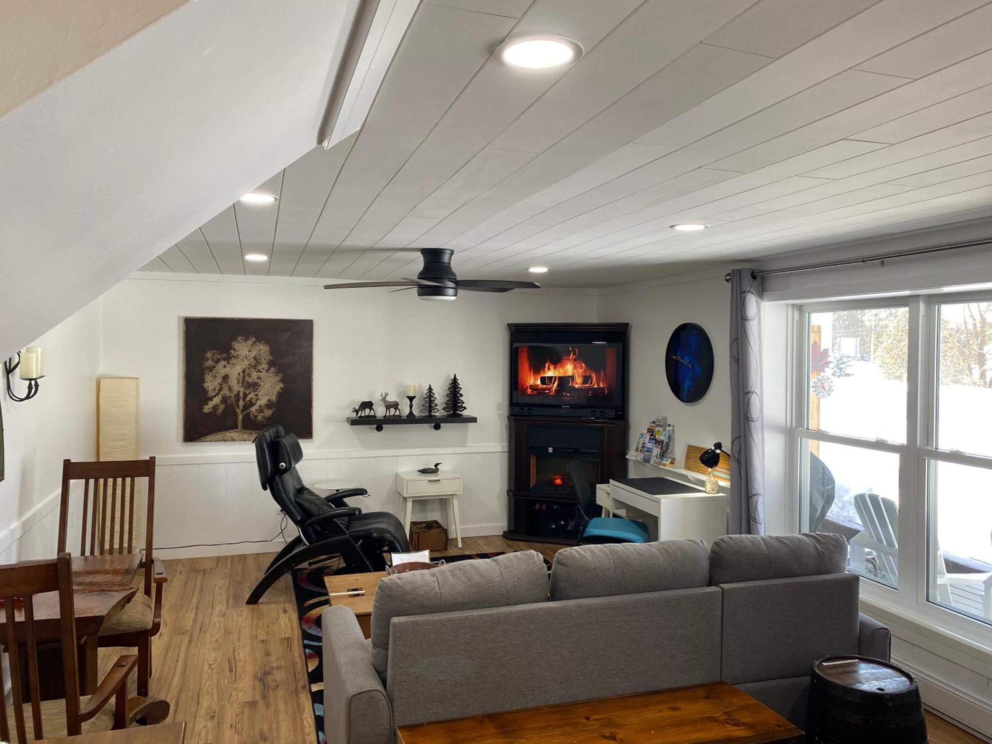 Our Place Up North Bnb Huntsville Extérieur photo