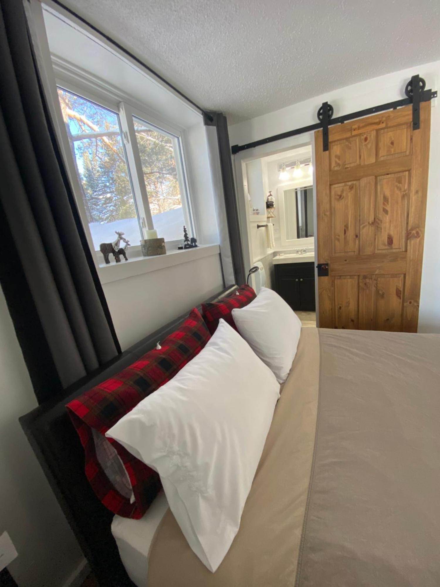 Our Place Up North Bnb Huntsville Extérieur photo